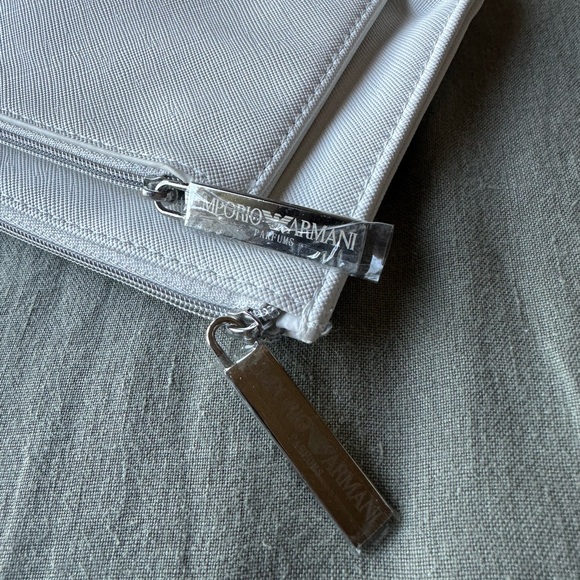 “LOVE” Emporio Armani makeup bag.  Detachable mini bag! (BRIDAL) - Picture 4 of 4